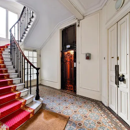 Apartment #arc Detriomphe #trocadero #style Haussmanien#ac Paris